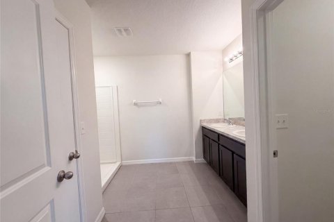 House in Wimauma, Florida 5 bedrooms, 227.33 sq.m. № 2312312 - photo 13