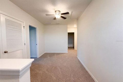 House in Wimauma, Florida 5 bedrooms, 227.33 sq.m. № 2312312 - photo 11