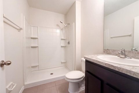 House in Wimauma, Florida 5 bedrooms, 227.33 sq.m. № 2312312 - photo 9