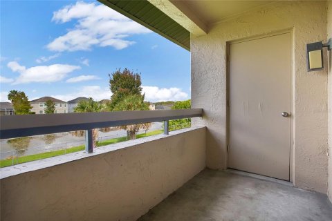 Condominio en alquiler en Orlando, Florida, 2 dormitorios, 97.36 m2 № 1791345 - foto 17