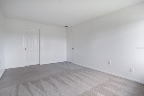 Condominio en alquiler en Orlando, Florida, 2 dormitorios, 97.36 m2 № 1791345 - foto 10