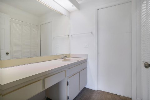 Condominio en alquiler en Orlando, Florida, 2 dormitorios, 97.36 m2 № 1791345 - foto 15