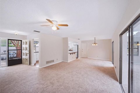 Villa ou maison à vendre à Palm Coast, Floride: 2 chambres, 146.41 m2 № 2391720 - photo 25