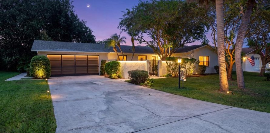 Villa ou maison à Palm Coast, Floride 2 chambres, 146.41 m2 № 2391720