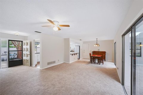 Villa ou maison à vendre à Palm Coast, Floride: 2 chambres, 146.41 m2 № 2391720 - photo 24