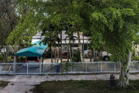 Купить виллу или дом в Майами, Флорида 3 спальни, 181.72м2, № 2047707 - фото 3