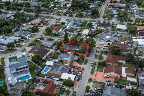 Купить виллу или дом в Майами, Флорида 3 спальни, 181.72м2, № 2047707 - фото 7