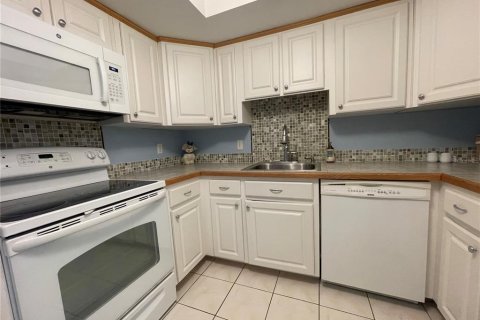 Condominio en venta en Ocala, Florida, 2 dormitorios, 99.22 m2 № 2100034 - foto 5