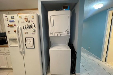 Condominio en venta en Ocala, Florida, 2 dormitorios, 99.22 m2 № 2100034 - foto 8