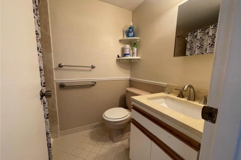 Condominio en venta en Ocala, Florida, 2 dormitorios, 99.22 m2 № 2100034 - foto 16