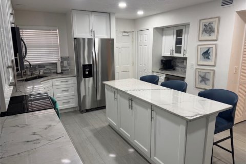 Condo in Ponce Inlet, Florida, 2 bedrooms  № 2410137 - photo 8