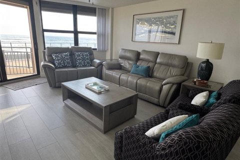 Condo in Ponce Inlet, Florida, 2 bedrooms  № 2410137 - photo 16