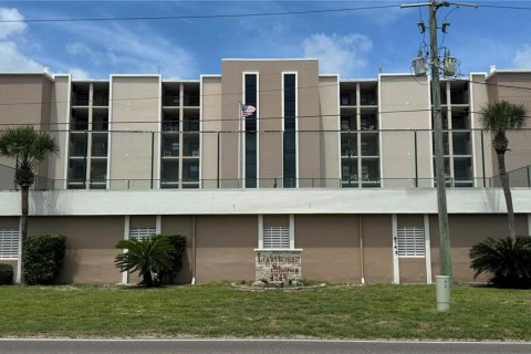 Condo in Ponce Inlet, Florida, 2 bedrooms № 2410137