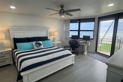 Condo in Ponce Inlet, Florida, 2 bedrooms  № 2410137 - photo 21