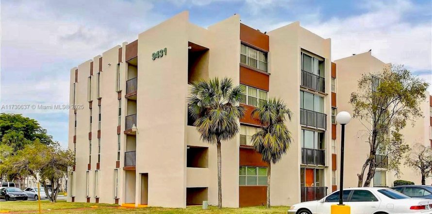 Condo à Miami, Floride, 2 chambres  № 1958263