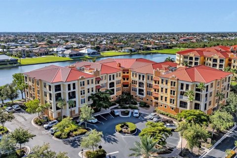 Condo in Punta Gorda, Florida, 3 bedrooms  № 1760354 - photo 1