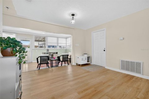 Casa en venta en Bradenton, Florida, 2 dormitorios, 130.43 m2 № 1842983 - foto 23