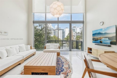 Снять в аренду кондоминиум в Майами-Бич, Флорида 2 спальни, 157.93м2, № 2193695 - фото 2