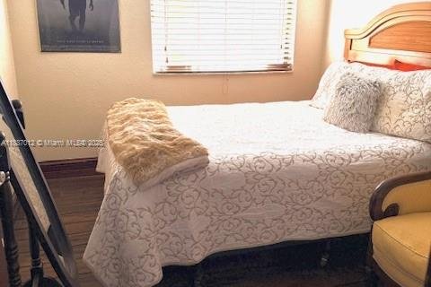 House in West Palm Beach, Florida 2 bedrooms, 78.13 sq.m. № 1933559 - photo 15