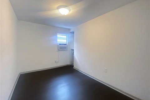 Apartamento en alquiler en Lake Wales, Florida, 2 dormitorios, 59.46 m2 № 2103609 - foto 10