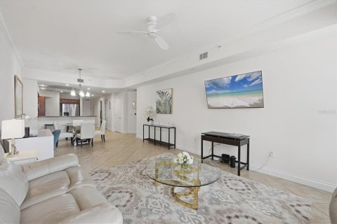 Condominio en venta en Lakewood Ranch, Florida, 2 dormitorios, 128.58 m2 № 2287522 - foto 12