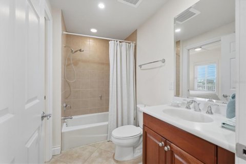 Condominio en venta en Lakewood Ranch, Florida, 2 dormitorios, 128.58 m2 № 2287522 - foto 24