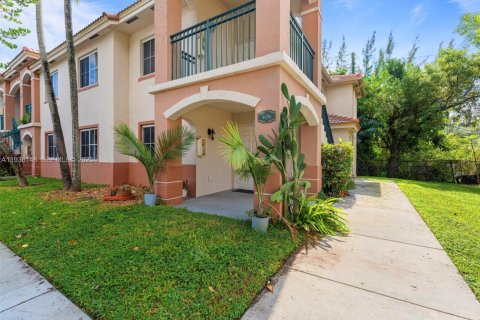 Condo in Homestead, Florida, 3 bedrooms  № 1994240 - photo 1