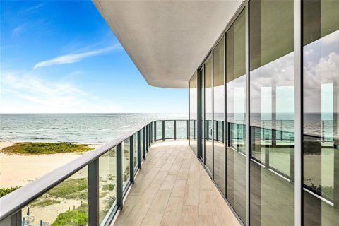 Condominio en venta en Pompano Beach, Florida, 3 dormitorios, 240.62 m2 № 2194354 - foto 8