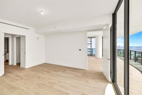Condominio en venta en Pompano Beach, Florida, 3 dormitorios, 240.62 m2 № 2194354 - foto 14