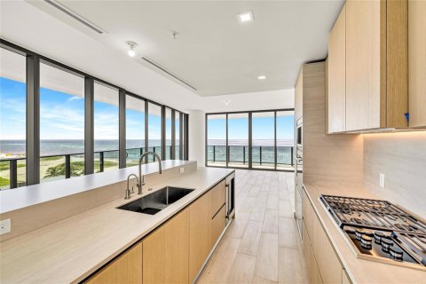 Condominio en venta en Pompano Beach, Florida, 3 dormitorios, 240.62 m2 № 2194354 - foto 10