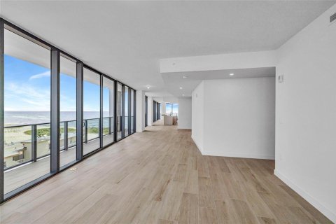 Condominio en venta en Pompano Beach, Florida, 3 dormitorios, 240.62 m2 № 2194354 - foto 28