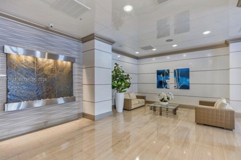 Снять в аренду кондоминиум в Санни-Айлс-Бич, Флорида 1 спальня, 92.9м2, № 2038379 - фото 10