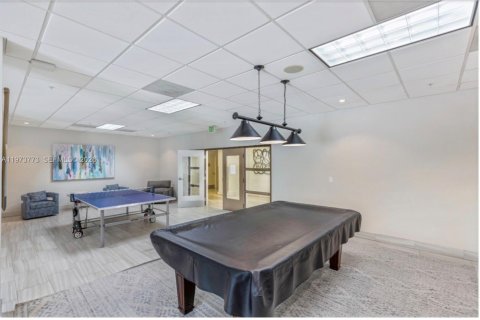 Снять в аренду кондоминиум в Санни-Айлс-Бич, Флорида 1 спальня, 92.9м2, № 2038379 - фото 9