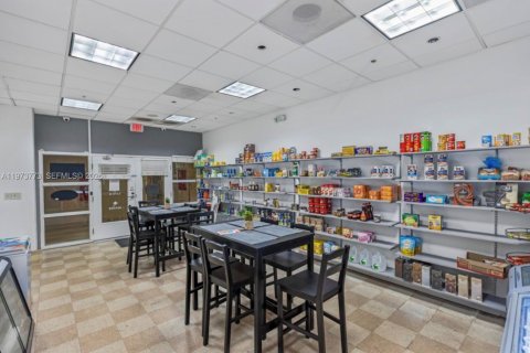 Снять в аренду кондоминиум в Санни-Айлс-Бич, Флорида 1 спальня, 92.9м2, № 2038379 - фото 11