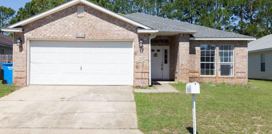 House in Gulf Breeze, Florida 3 bedrooms, 187.2 sq.m. № 560329