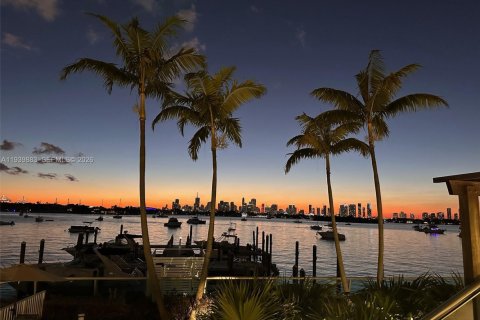 Copropriété à louer à Miami Beach, Floride: 1 chambre, 95.41 m2 № 1997099 - photo 21