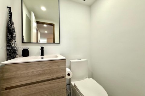 Copropriété à louer à Miami Beach, Floride: 1 chambre, 95.41 m2 № 1997099 - photo 11