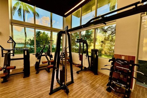 Copropriété à louer à Miami Beach, Floride: 1 chambre, 95.41 m2 № 1997099 - photo 24