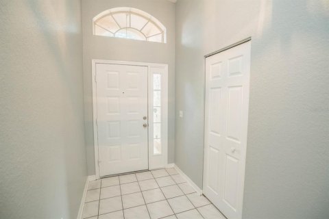 Villa ou maison à louer à Pinellas Park, Floride: 3 chambres, 136.1 m2 № 2425484 - photo 2