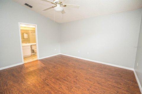 Villa ou maison à louer à Pinellas Park, Floride: 3 chambres, 136.1 m2 № 2425484 - photo 18