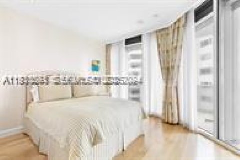 Condo in Bal Harbour, Florida, 6 bedrooms  № 1989440 - photo 25