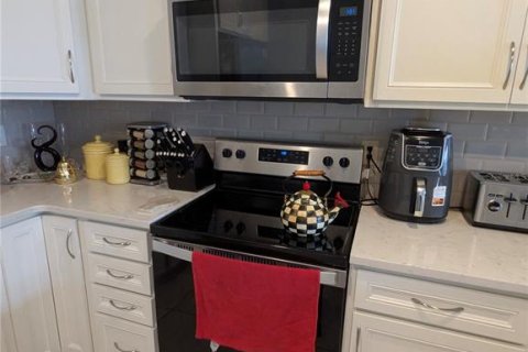 Townhouse in Orlando, Florida 4 bedrooms, 168.06 sq.m. № 1826245 - photo 10