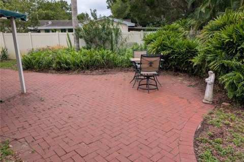 Casa en venta en Saint Petersburg, Florida, 3 dormitorios, 146.32 m2 № 1913376 - foto 6