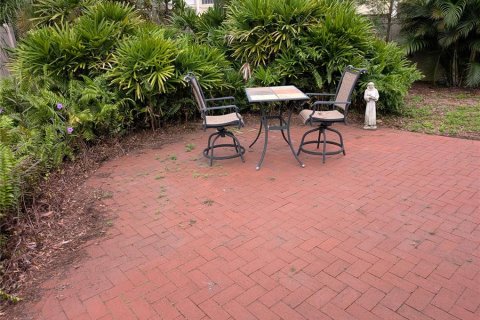 Casa en venta en Saint Petersburg, Florida, 3 dormitorios, 146.32 m2 № 1913376 - foto 8