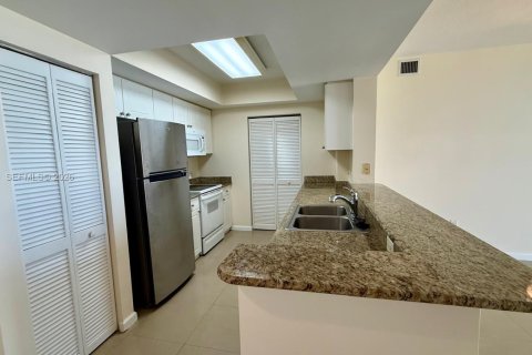 Copropriété à louer à Aventura, Floride: 2 chambres, 109.16 m2 № 2154565 - photo 30