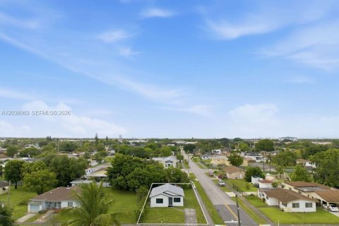Villa ou maison à vendre à West Park, Floride: 2 chambres, 91.79 m2 № 2086901 - photo 27