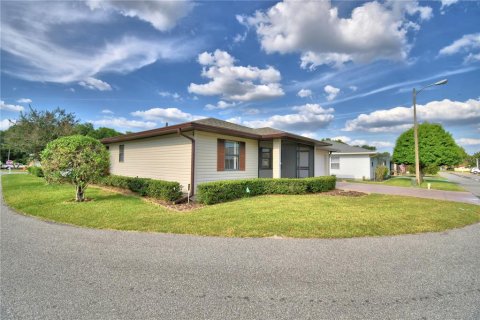 Casa en venta en Lakeland, Florida, 2 dormitorios, 123.56 m2 № 2093655 - foto 2