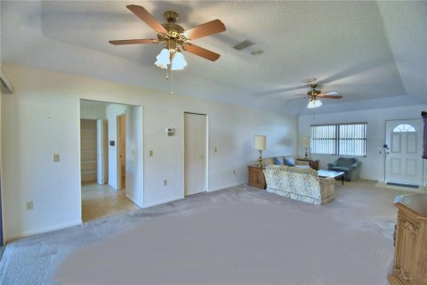 Casa en venta en Lakeland, Florida, 2 dormitorios, 123.56 m2 № 2093655 - foto 13