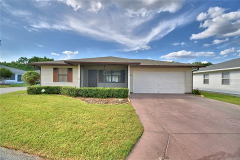 Casa en Lakeland, Florida 2 dormitorios, 123.56 m2 № 2093655
