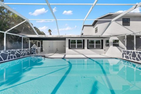 Casa en venta en Port Charlotte, Florida, 4 dormitorios, 213.68 m2 № 1831392 - foto 27